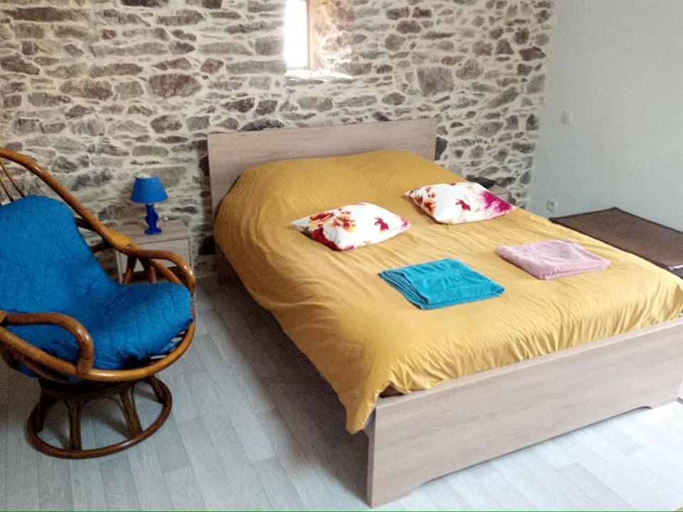 הוילה בוגונה Maison Entre Terre Et Pierre, Proche Nantes Aeroport מראה חיצוני תמונה